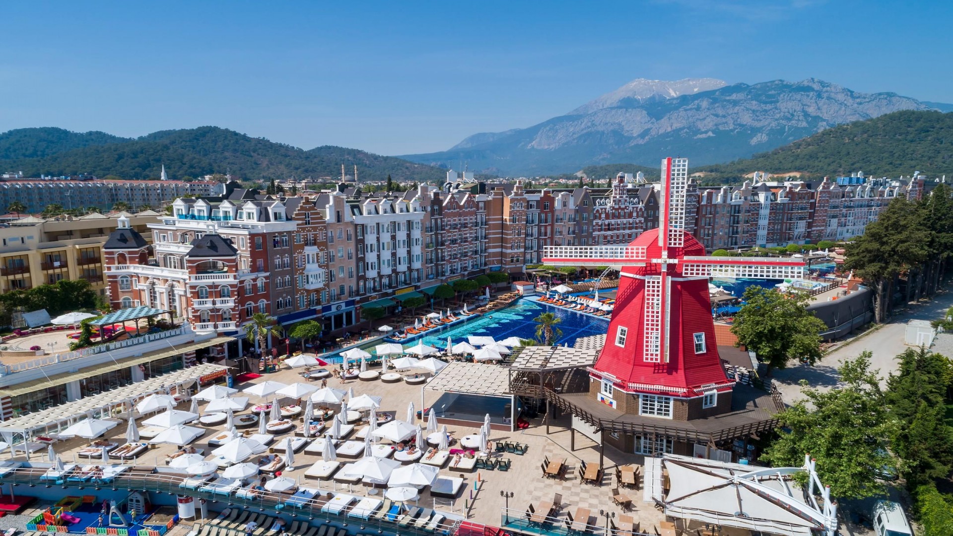 Seaden Sea Planet Resort & Spa